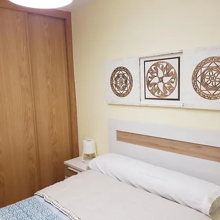Apartamento Cdouro דירה *